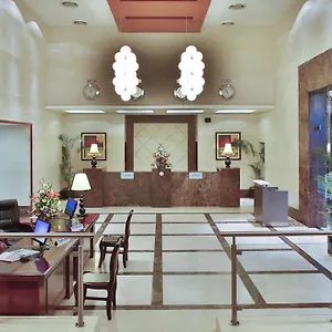 ***** Hotel County Retreat India