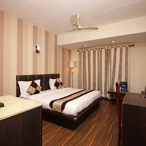 *** Hotel The Square India